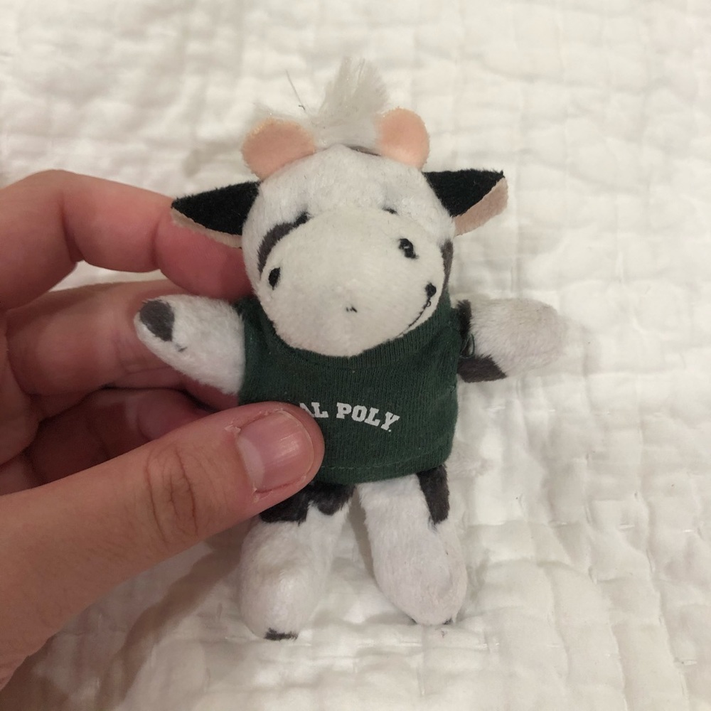 cute cal poly cow keychain